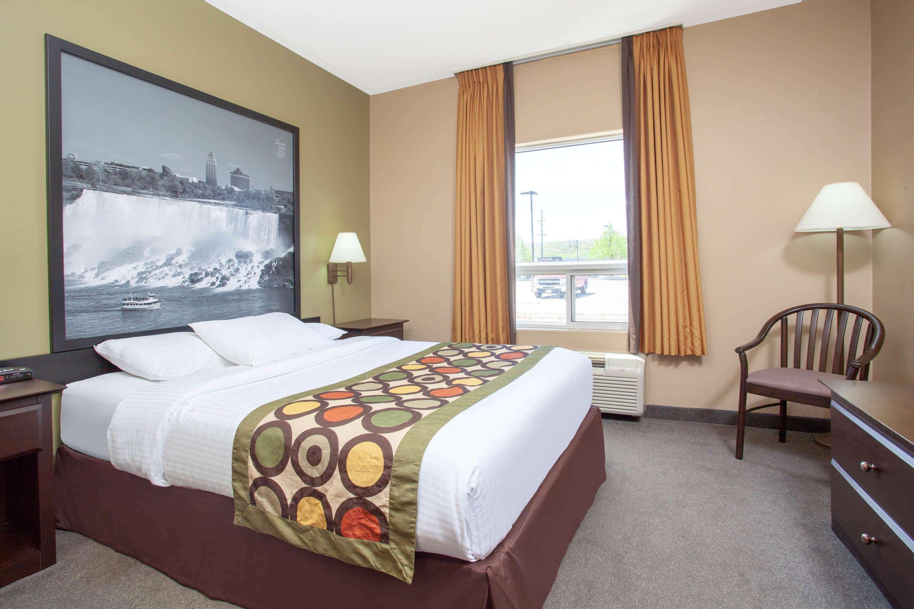 Hotel Super 8 By Wyndham Midland Extérieur photo