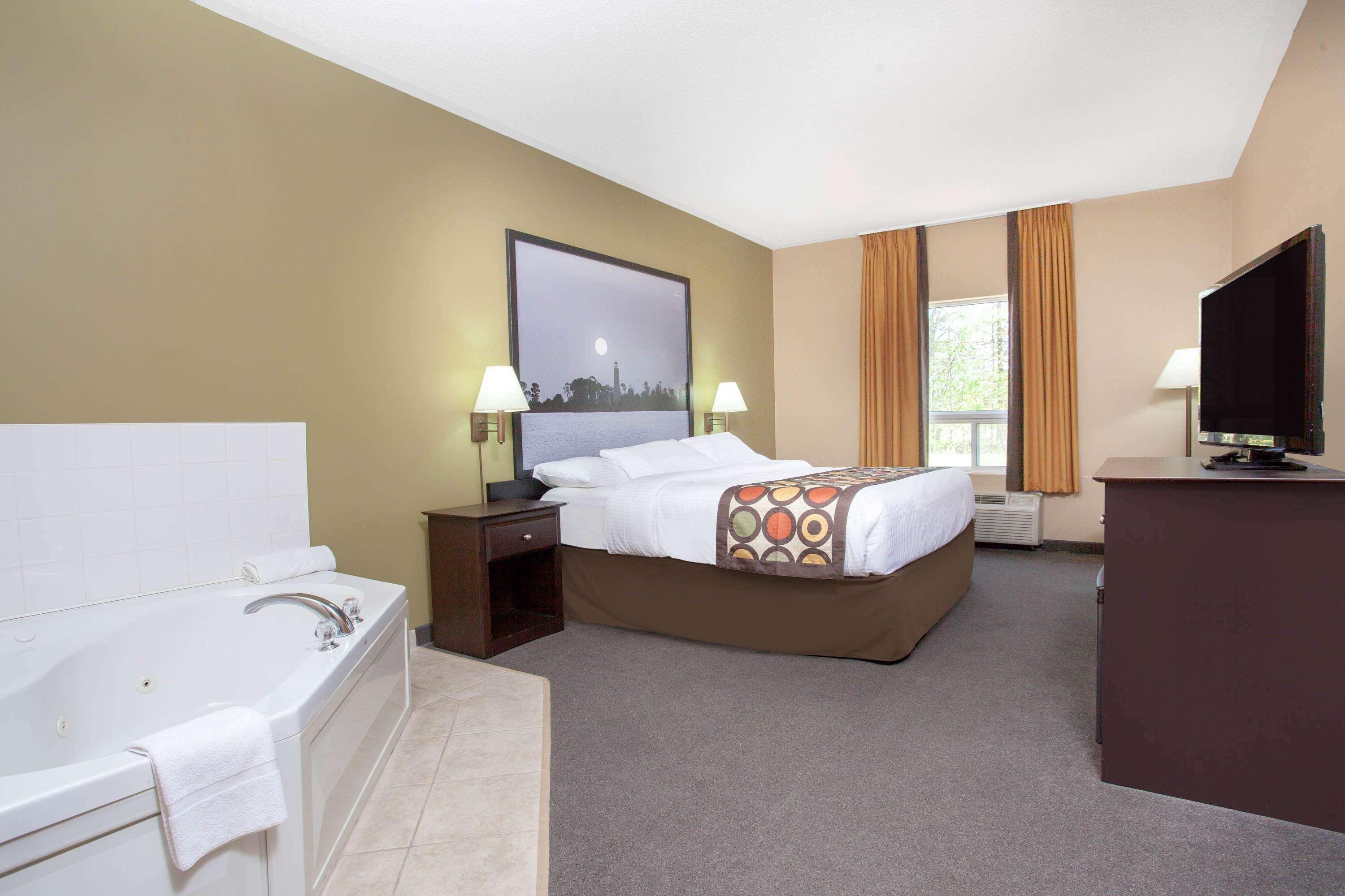 Hotel Super 8 By Wyndham Midland Extérieur photo
